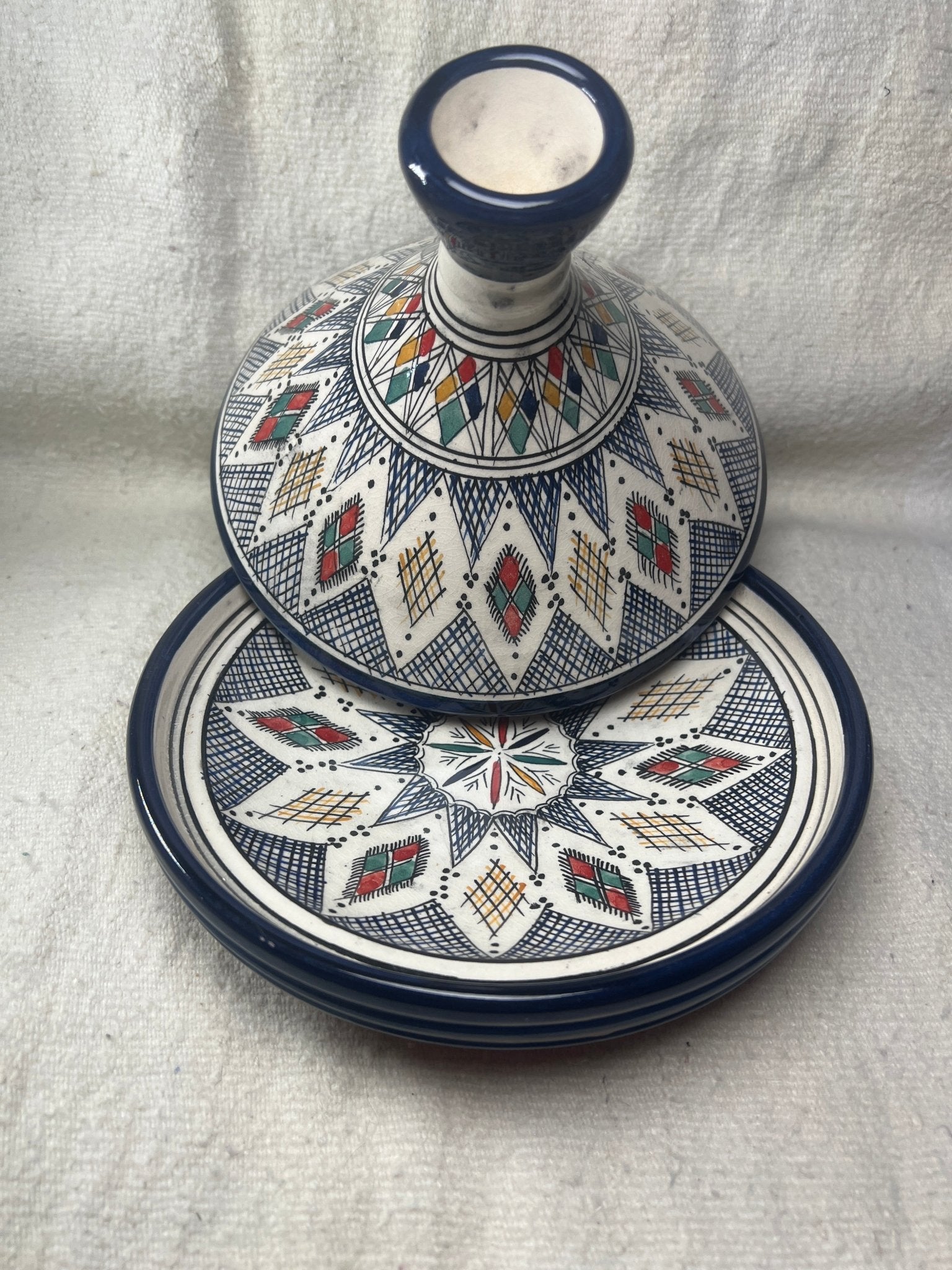 Moroccan Artistry: Handmade Serving Tagine Plate with Lid